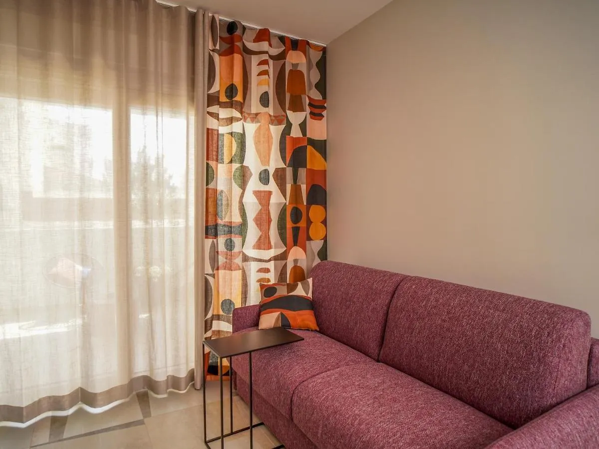 La Perla Di Bari - Private Parking Apartment