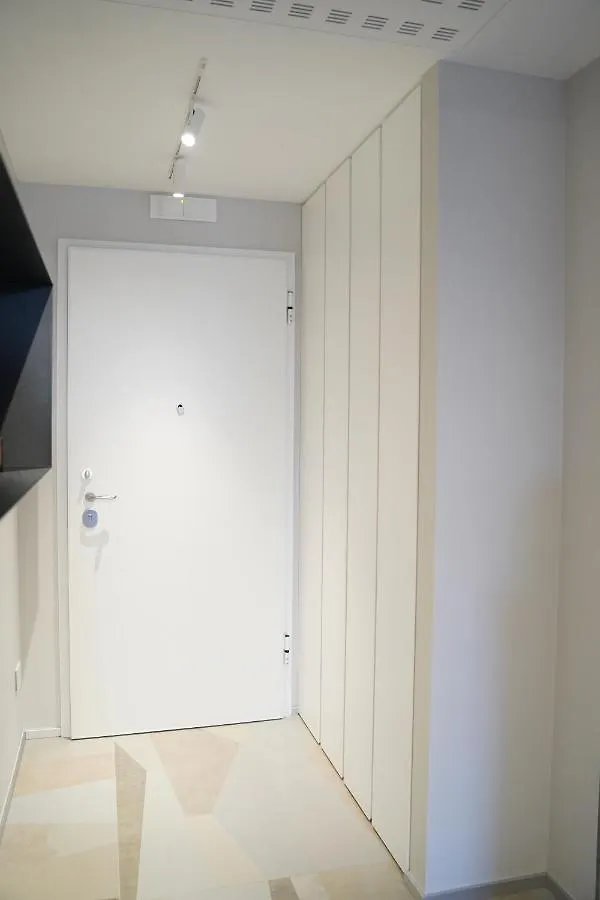 La Perla Di Bari - Private Parking Apartment