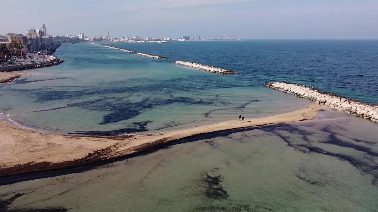 La Perla Di Bari - Private Parking Apartment